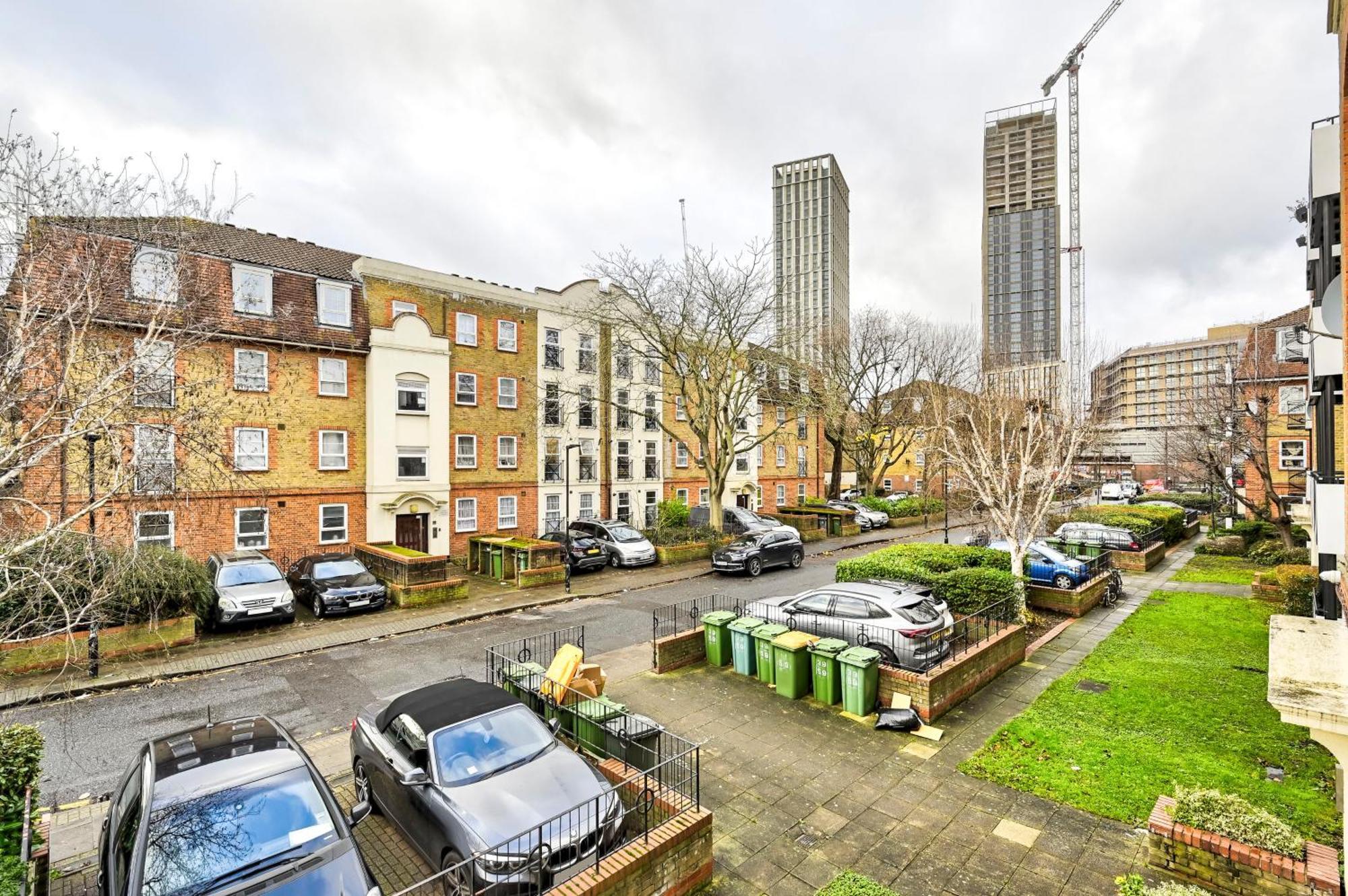 Cosy 1-Bed E15, Sleeps 4, 1 Min From Tube Station Near O2 Arena Apartment London Exterior photo